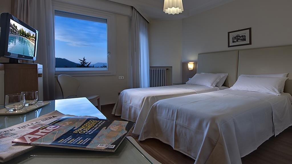 Continental Terme Hotel Montegrotto Terme Eksteriør billede